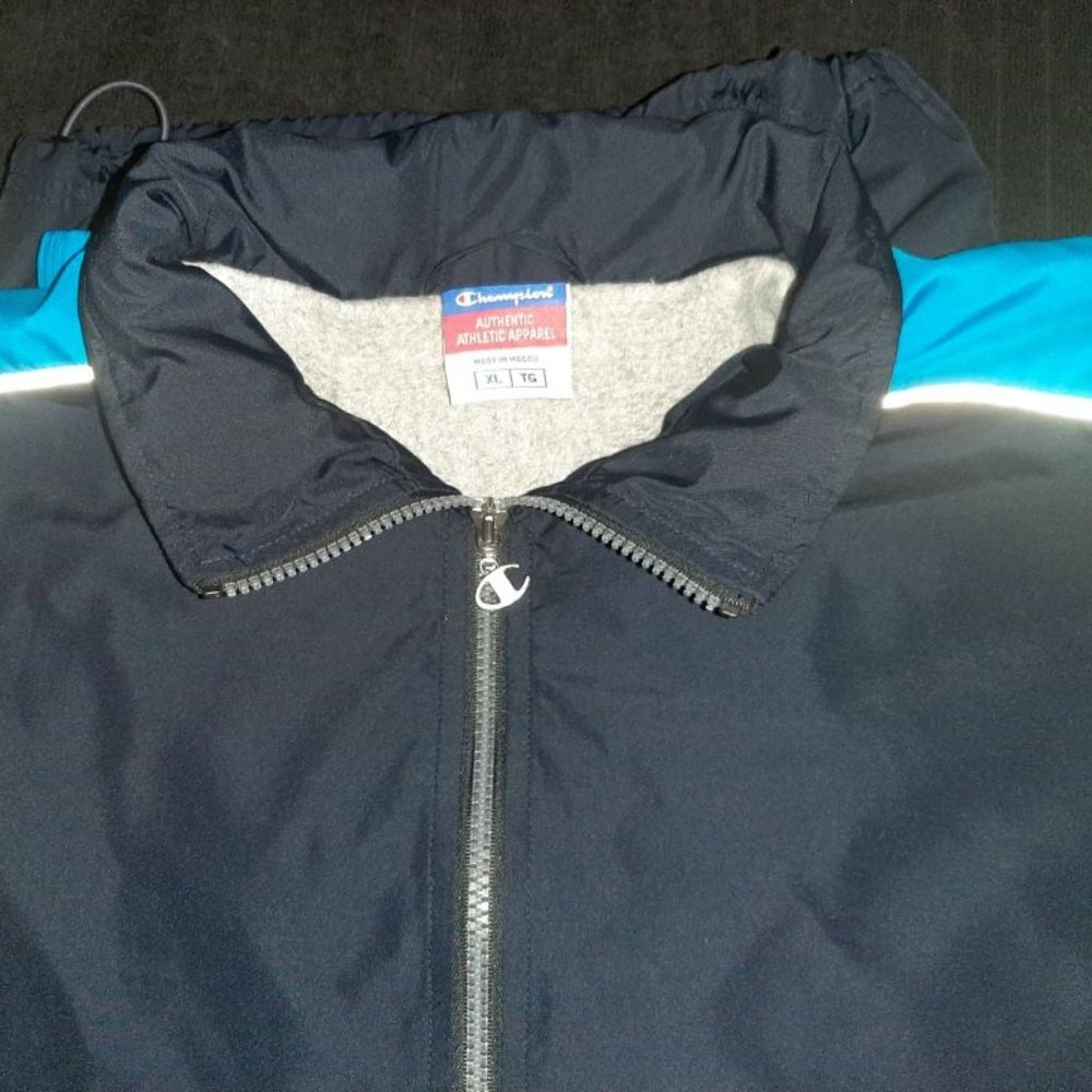 Champion Men's sport Jacket / Size XL - Picture 11 of 11